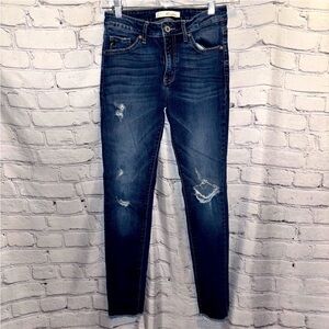 KanCan Estilo Jeans Women’s Sz 25 Blue Wash Mid Rise Skinny Distressed Denim